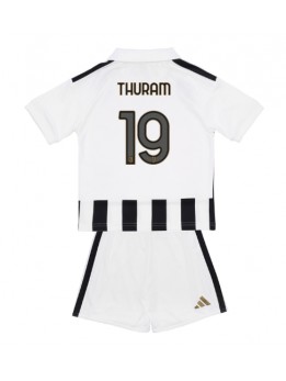 Otroški Nogometna dresi replika Juventus Khephren Thuram #19 Domači 2026-27 Kratek rokav (+ hlače)